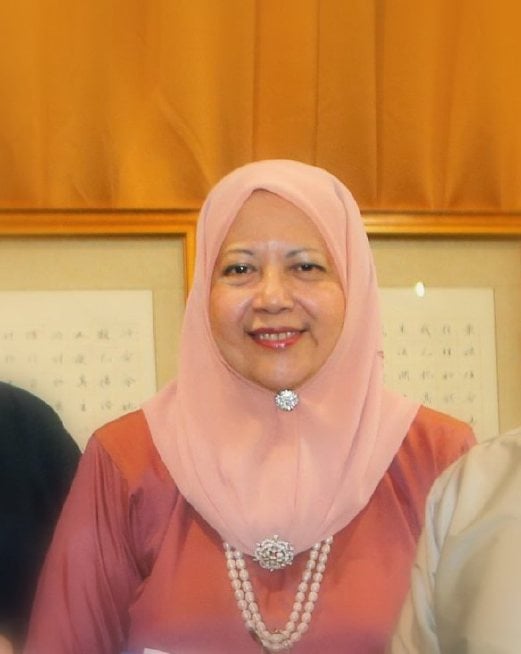(File pix) Datuk Prof Dr Asma Ismail has been named the Vice-Chancellor of Universiti Sains Malaysia (USM) effective Oct 4 2016 until Oct 3 2019. Pix courtesy of USIM 