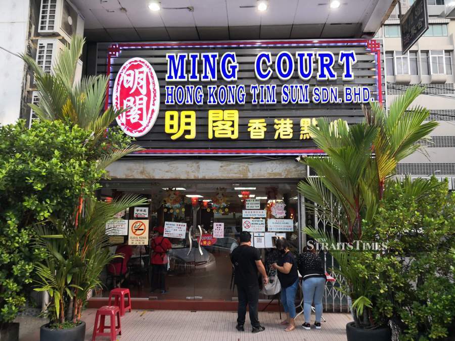 Ming Court Hong Kong Tim Sum is located along Ipoh's Jalan Leong Sin Nam.