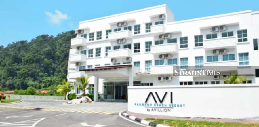 Property and hospitality group Avillion Bhd’s share price was down 16.67 per cent today, after the company and its subsidiaries were listed as part of assets former finance minister Tun Daim Zainuddin failed to declare to the Malaysian Anti-Corruption Commission (MACC).