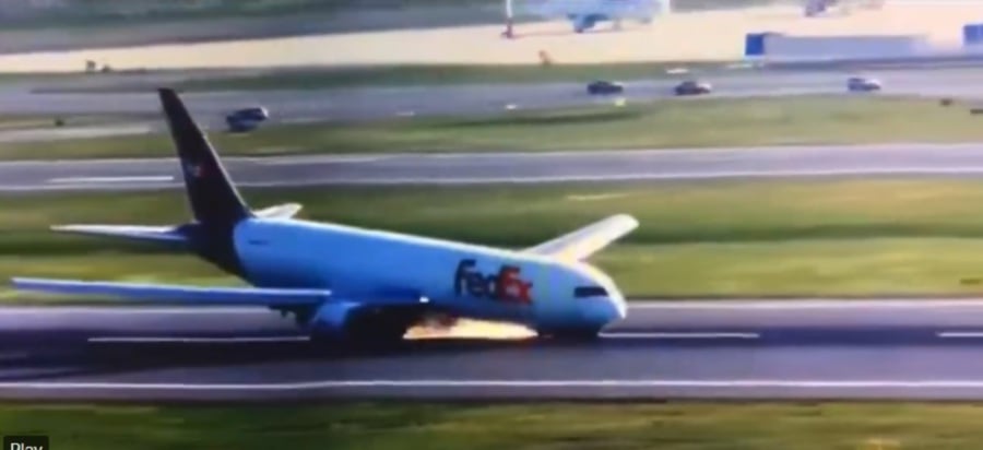 The aircraft, flying from Paris Charles de Gaulle Airport, informed the control tower at Istanbul Airport that its landing gear had failed to open. -- Screengrab from Aviatorsmaldives/X