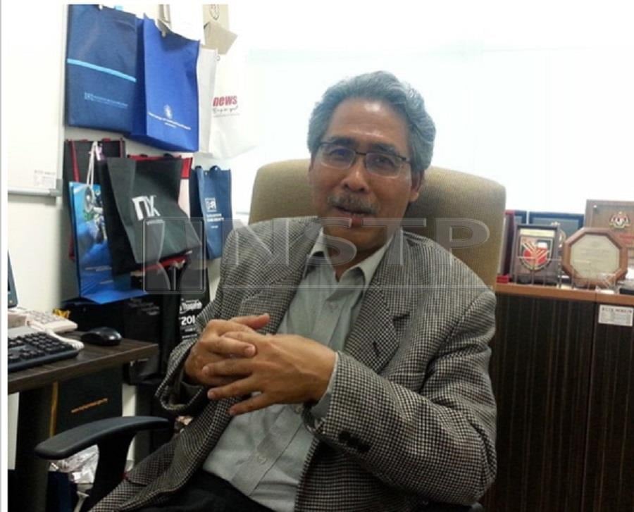 UTM geostrategy expert Prof Dr Azmi Hassan. - Bernama photo