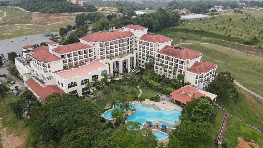 The 600-acre Bangi Golf Resort consists of the Bangi Golf Resort clubhouse, the five-star Bangi Resort Hotel, and a 27-hole golf course. Courtesy image