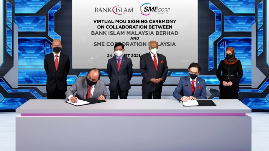 Bank Islam Malaysia Bhd has entered into a memorandum of understanding (MoU) with SME Corp Malaysia to improve the competitiveness of small and medium enterprises (SMEs).