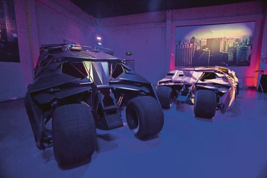 Tumbler vehicles used in Batman movies are pictured during a media preview of Warner Bros. VIP Studio Tour "The Batman Exhibit" in Burbank, California. REUTERS Photo. 