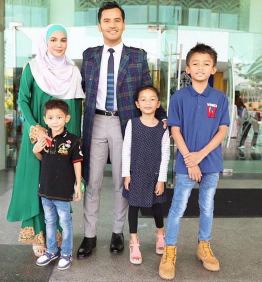 Showbiz Aliff Syukri S Palatial Home Inspired By Celine Dion And Shah Rukh Khan S Abodes
