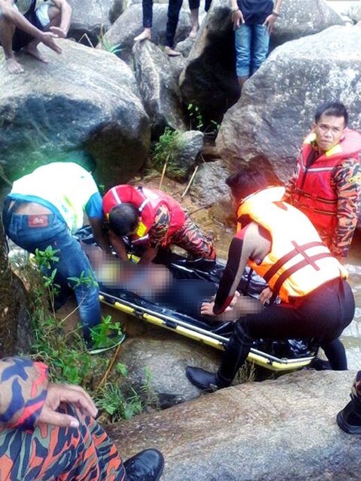 Two UMP students feared drowned at Bekelah waterfall 