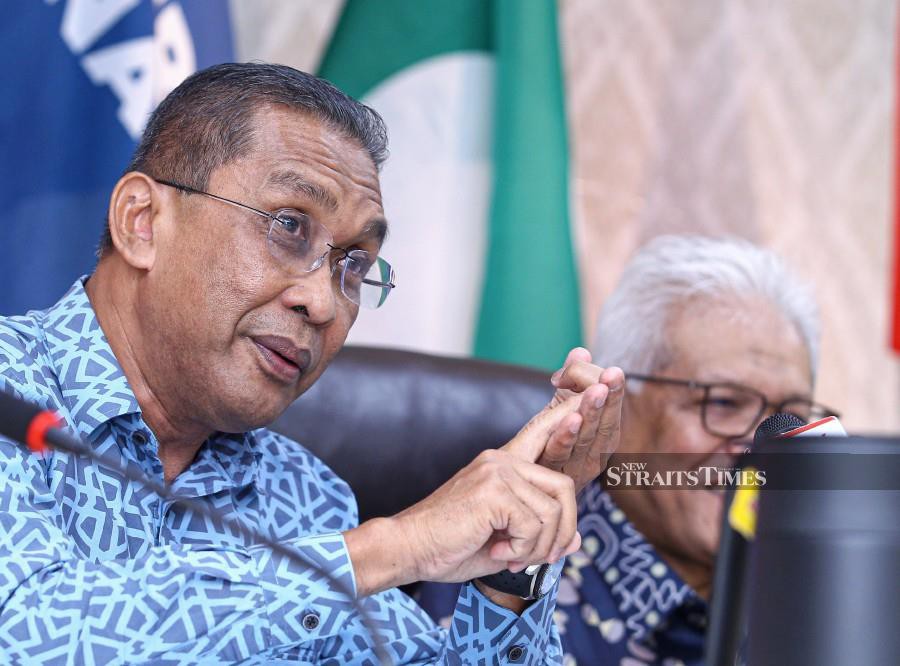 Takiyuddin said the DAP advisor should tell its partner in the government, namely Umno, to change its president instead, as he claimed that the veteran Malay-nationalist party's support had depleted due to its leadership being plagued with criminal cases.- NSTP/AZIAH AZMEE