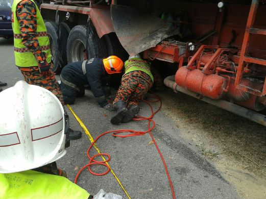 Singaporean Motorcyclist Killed In Accident | New Straits Times ...