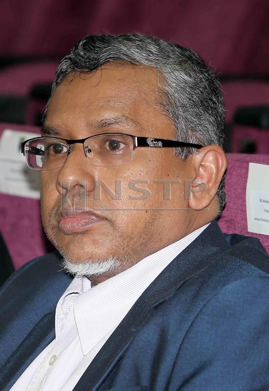 Deputy Minister in the Prime Minister’s Department Mohamed Hanipa Maidin today tabled a bill to amend the Civil Law Act 1956 for first reading at Dewan Rakyat to allow disabled individuals to sue for damages over loss of dependency following the death of those who had looked after them. 