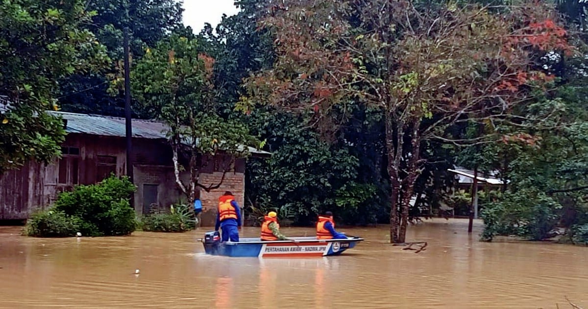 Kelantan Sees Rise In Flood Evacuees, Number Drops In Three States ...