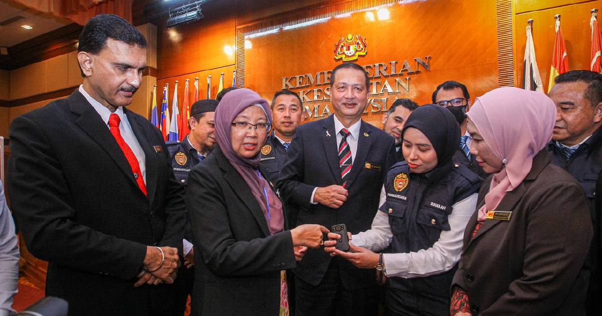 Body cameras for MOH enforcement officers