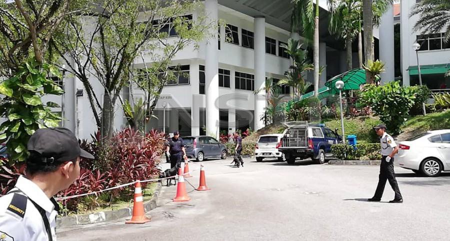 Bomb Threat At Shah Alam Court Complex Sparks Chaos