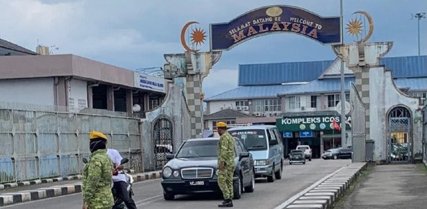 DPM visits 1st phase of Bukit Kayu Hitam's ICQS | New Straits Times ...