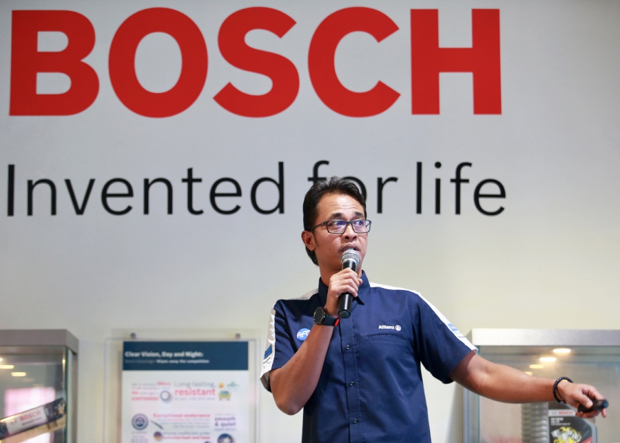  Head of Franchise and Special Scheme Allianz General Insurance, Sazali Abdul Rahman during the Bosch Automotive aftermarket together with Allianz Insurance and RinggitPlus organising a roundtable entitled "First Car, Big Deal" at Robert Bosch, Petaling Jaya. Pix by NSTP/ SAIRIEN NAFIS