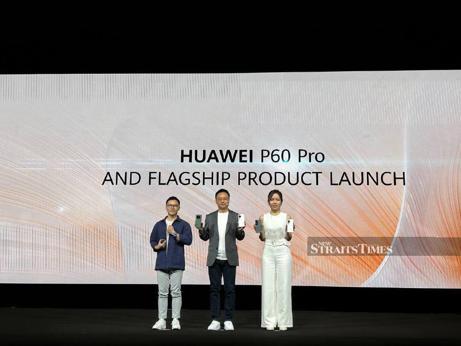 The Huawei P60 Pro finally arrives in Malaysia. 