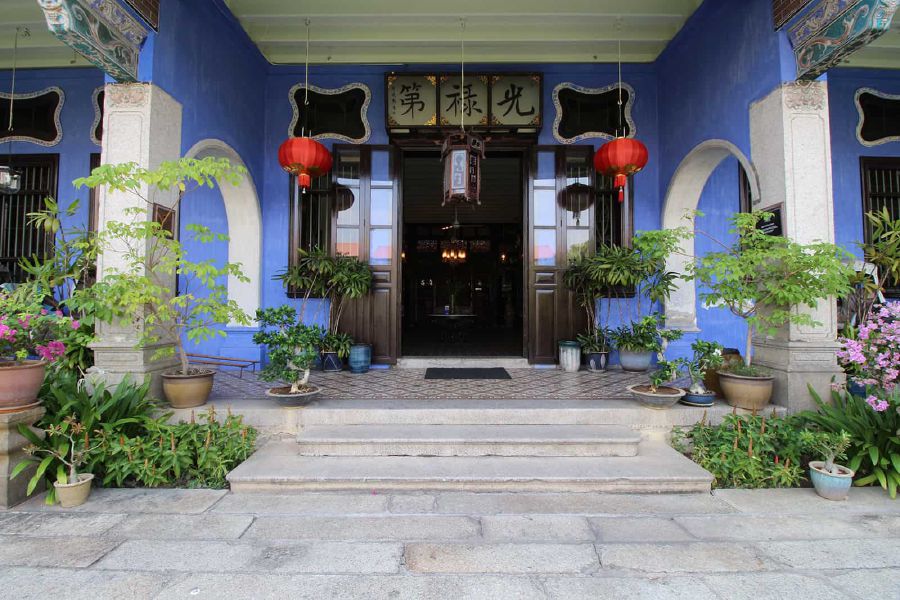 The Blue Mansion, also known as Cheong Fatt Tze Mansion, stands as a testament to the architectural grandeur of a bygone era. - File pic credit (Cheong Fatt Tze - The Blue Mansion)