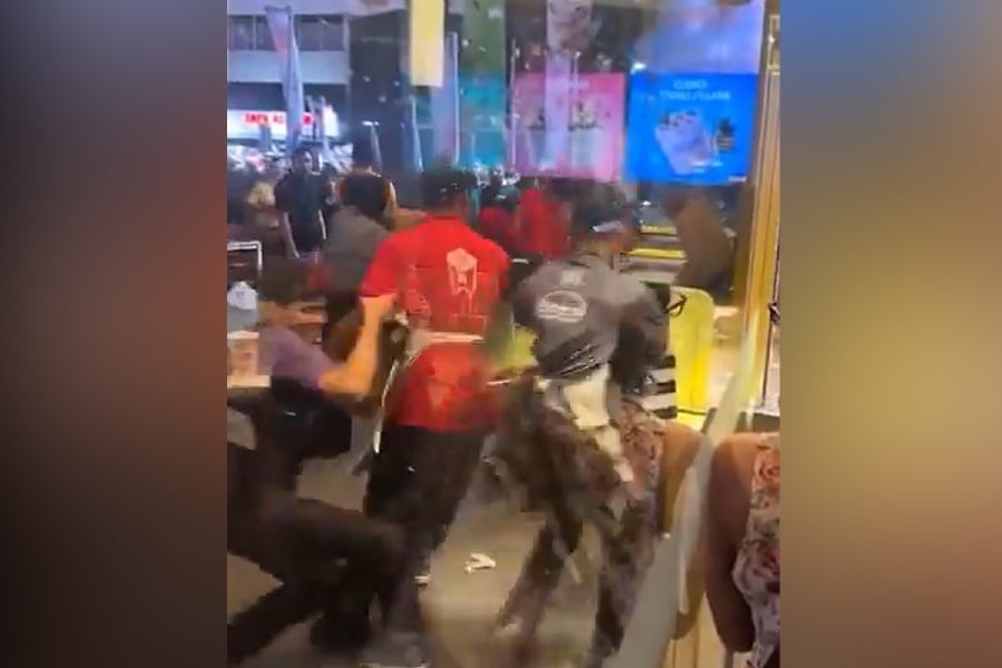 Police have arrested five individuals over a brawl at a fast food outlet in Bukit Bintang here. - Screengrab from X 