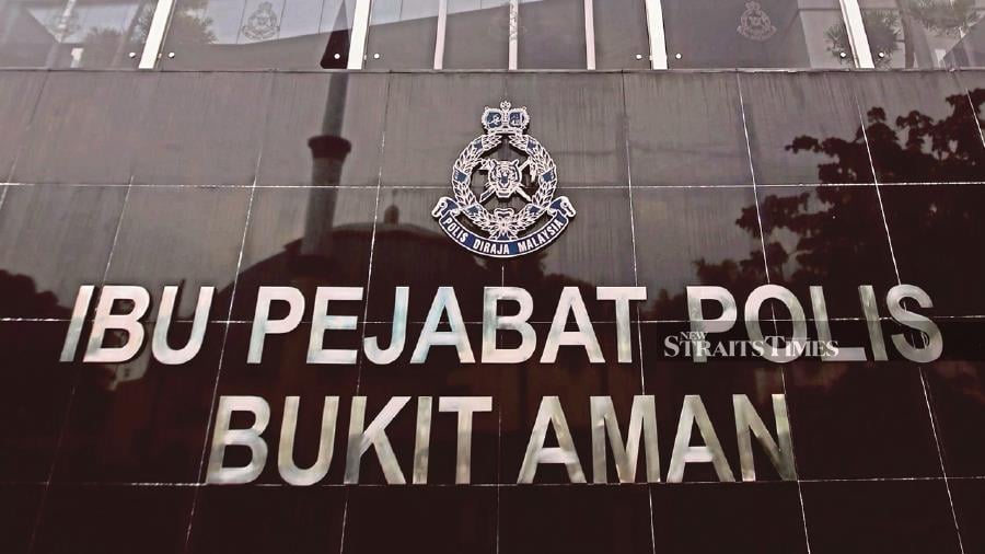 Bukit Aman Man Who Allegedly Insulted Islam Converted Muslim Woman Has Surrendered