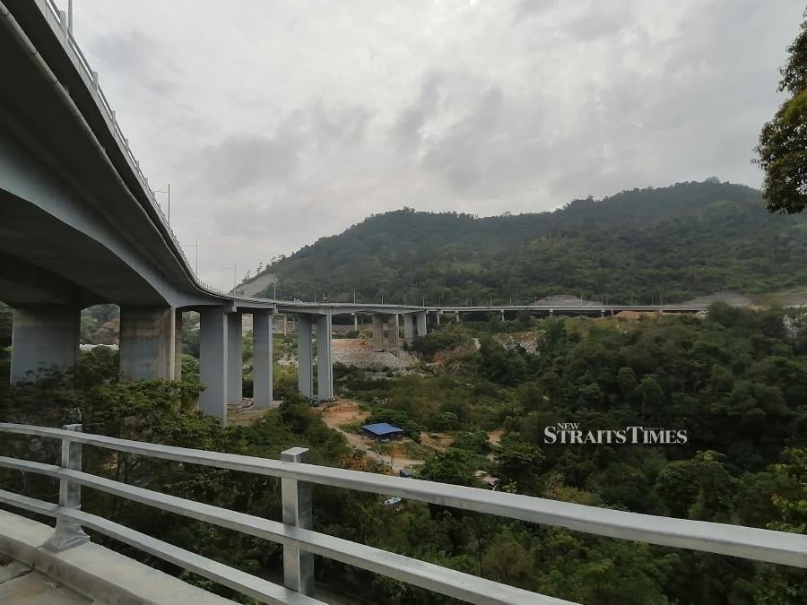The Penang government has given its assurances that there will be no increase in the cost of the Jalan Bukit Kukus project. - NSTP/ZUHAINY ZULKIFFLI. 