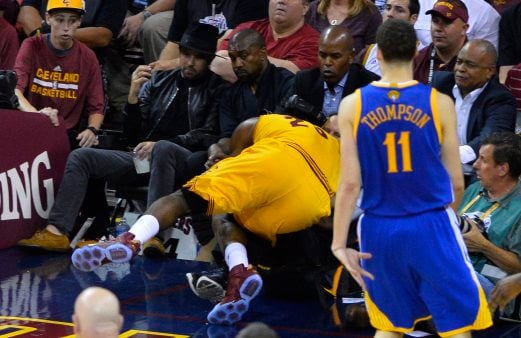 LeBron Has 'slight Headache' After Collision With Camera | New Straits ...