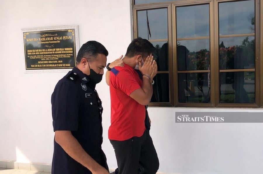 A man suspected of abusing stray cats in Semeling, Bedong, here, last week has been released on police bail. - NSTP/ IZAD TJAQIF HASSAN