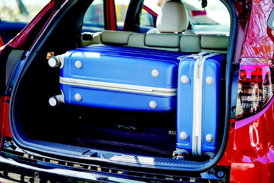 There are no issues fitting two pieces of luggage and a small hand carry item into the boot of a HR-V. 