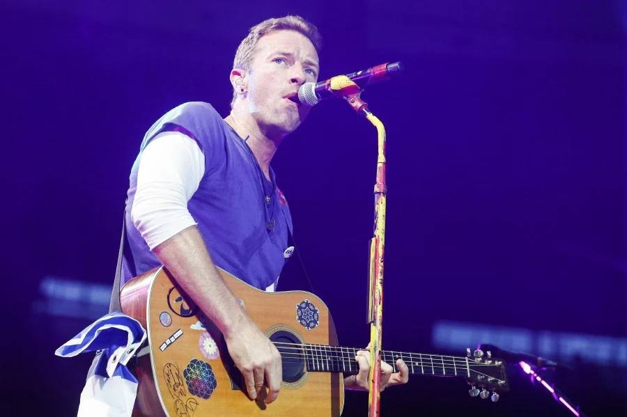 How Rich Is Chris Martin Compared To His Coldplay Bandmates?