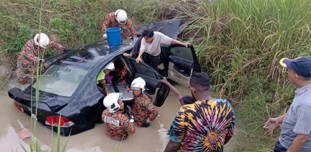 Woman Killed In Kota Tinggi Car Crash | New Straits Times | Malaysia ...