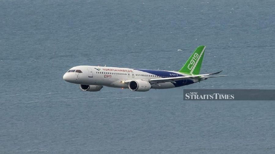 The Commercial Aircraft Corporation of China Ltd (Comac), a Chinese state-owned airplane manufacturer, is preparing to take over the Asean market by conducting a flying display of its C919 and ARJ21 in Malaysia and four other countries in the region this year. 