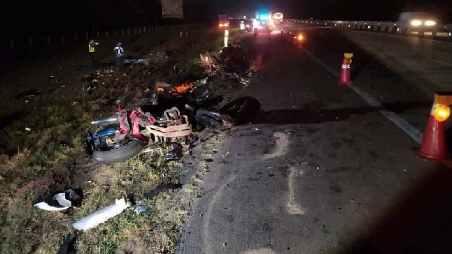 A convoy of eight Singaporean men heading for sahur in Pagoh, Muar turned into a tragedy when two of them died after their motorcycles were hit by a trailer.- Pic courtesy of police 