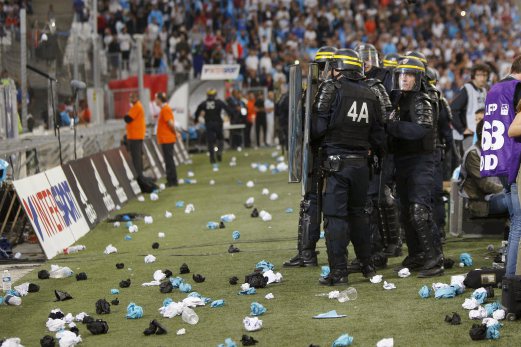 Marseille draw with Lyon held up by crowd trouble aimed at Valbuena, Ligue  1