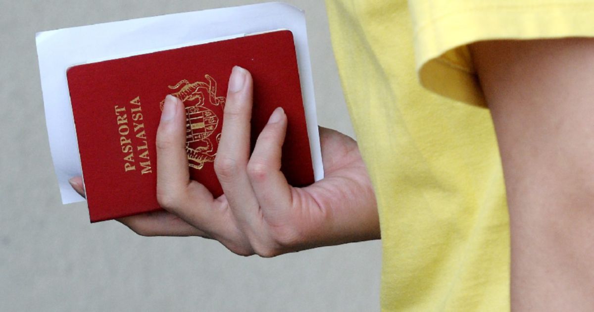 less-than-7-per-cent-of-citizenship-applications-for-12-to-21-year-olds