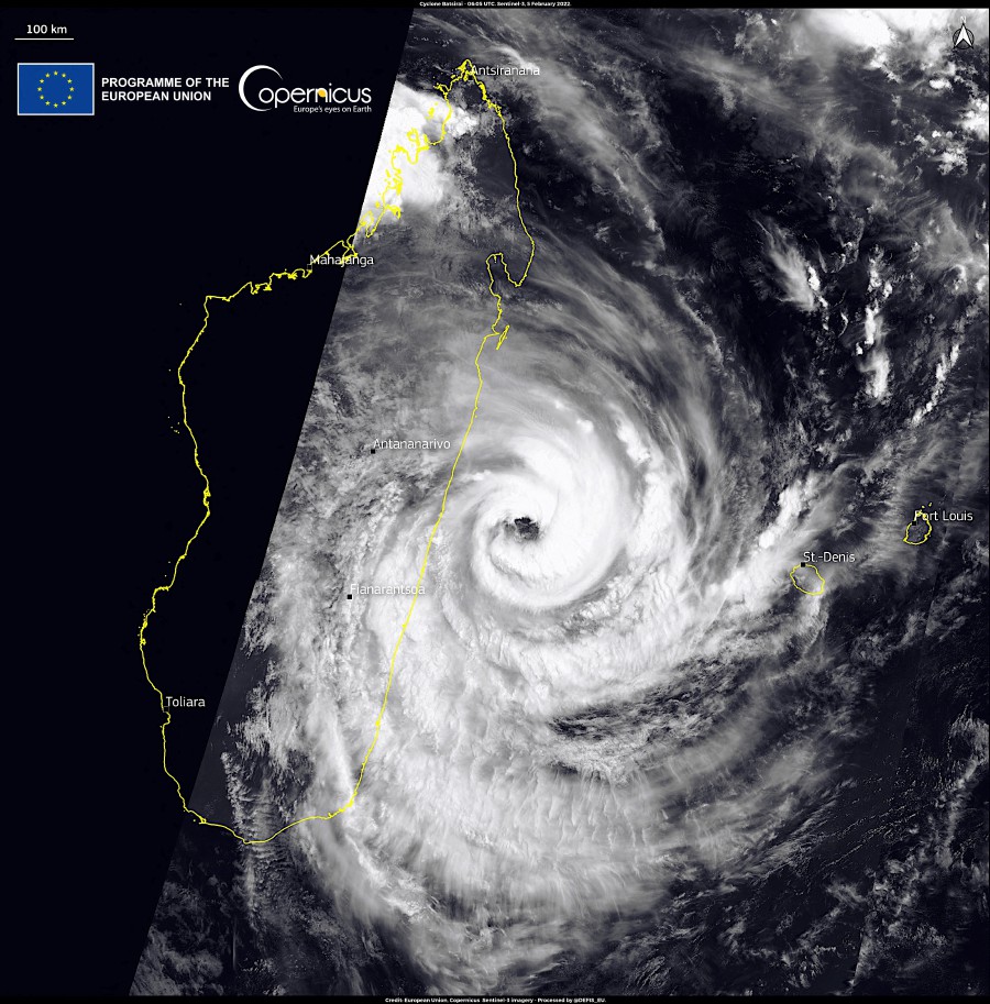 A satellite image shows Cyclone Batsirai approaching the Madagascar, February 5, 2022. - European Union, Copernicus Sentinel-3 Imagery processed by @DEFIS_EU/Handout via REUTERS THIS IMAGE HAS BEEN SUPPLIED BY A THIRD PARTY