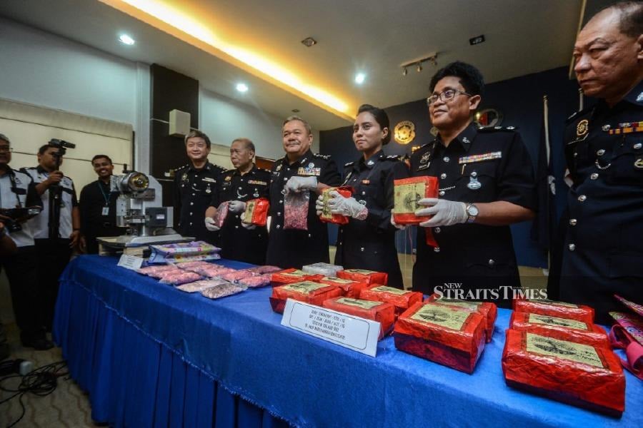 Penang Police Seize RM1.14mil Worth Of Syabu, Heroin; Man Arrested ...