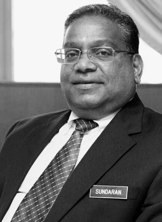 (File pix) The death of Plantation Industries and Commodities Ministry secretary-general Datuk Dr Sundaran Annamalai, 57, a highly qualified individual who has served in various positions throughout the world, is a big loss to the ministry and country.