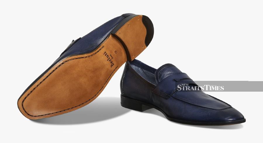 Exotic kangaroo leather loafers in blue.