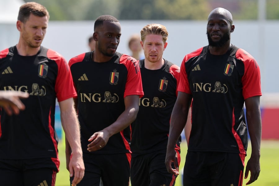 Belgium’s (from left) Jan Vertonghen, Dodi Lukebakio, Kevin De Bruyne and Romelu Lukaku attend a training session on Monday, to prepare for today’s Euro 2024 Group C match against Slovenia at the team’s base camp in Blankenhain, Thuringia. - AFP PIC