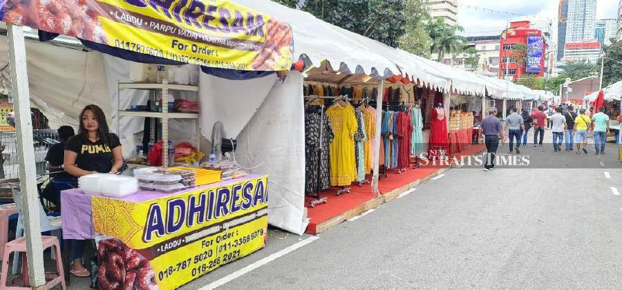 Traders hope to see flourishing sales this Deepavali with a large number of tourists from across the causeway. - NSTP/VINCENT D’SILVA. 