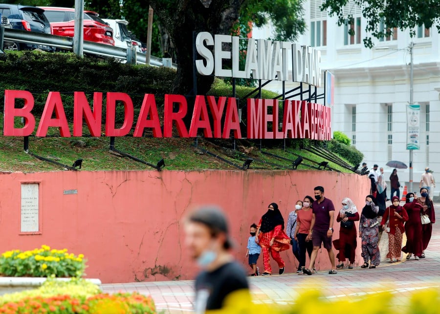Melaka’s property market is expected to remain stable as businesses resume operations and gear towards pre-pandemic levels, according to Henry Butcher Malaysia. File Photo