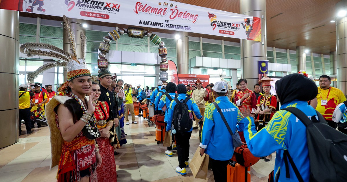 Kuching airport dazzles with 'seribu rentak' for Sukma 2024 arrivals