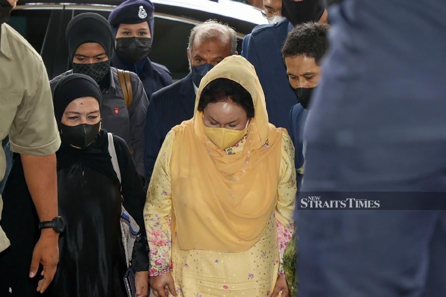 Datin Seri Rosmah Mansor seen arriving at the Kuala Lumpur High Court ahead of the trial. -NSTP/ASWADI ALIAS.