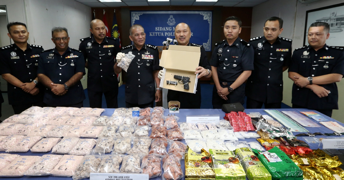 Drug syndicate busted, seven arrested