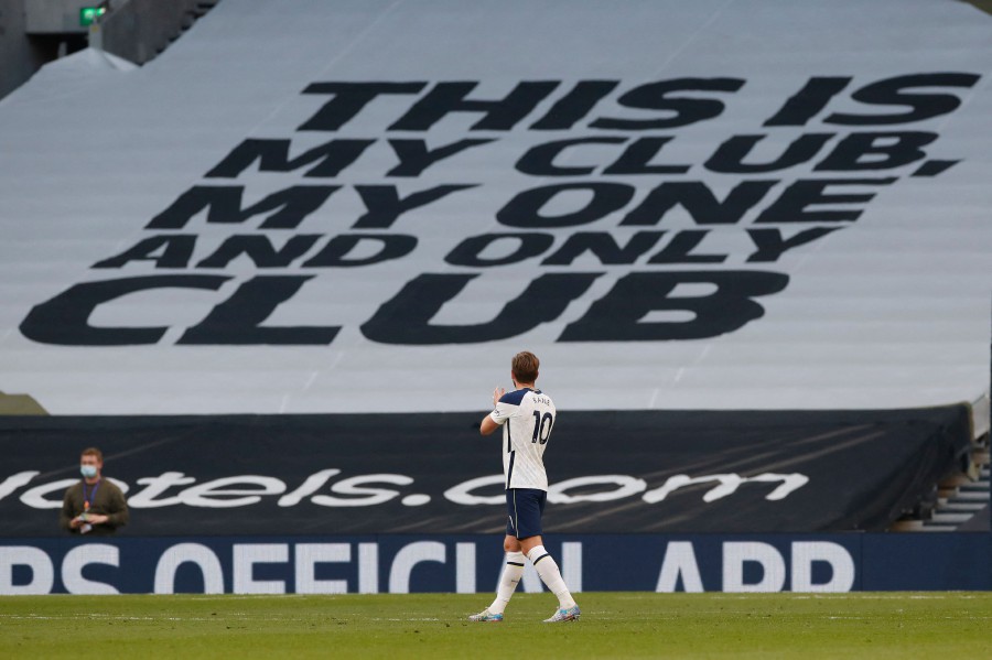 Kane Scores Twice On First Spurs Start Of Season