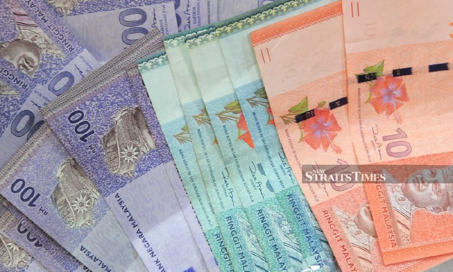 A 26-year-old businessman was cheated of RM36,700 by a conman who claimed to be from the Kuantan Municipal Council. - NSTP/File pic