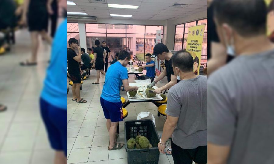 Road To Tokyo shuttlers enjoy a durian feast to break the monotony of training while under quarantine.