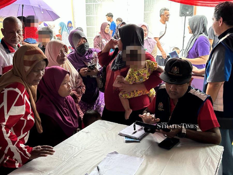 Kota Baru has recorded the highest number of poor and extreme poor registered through the eKasih programme as of this month. - NSTP/ PAYA LINDA YAHYA 