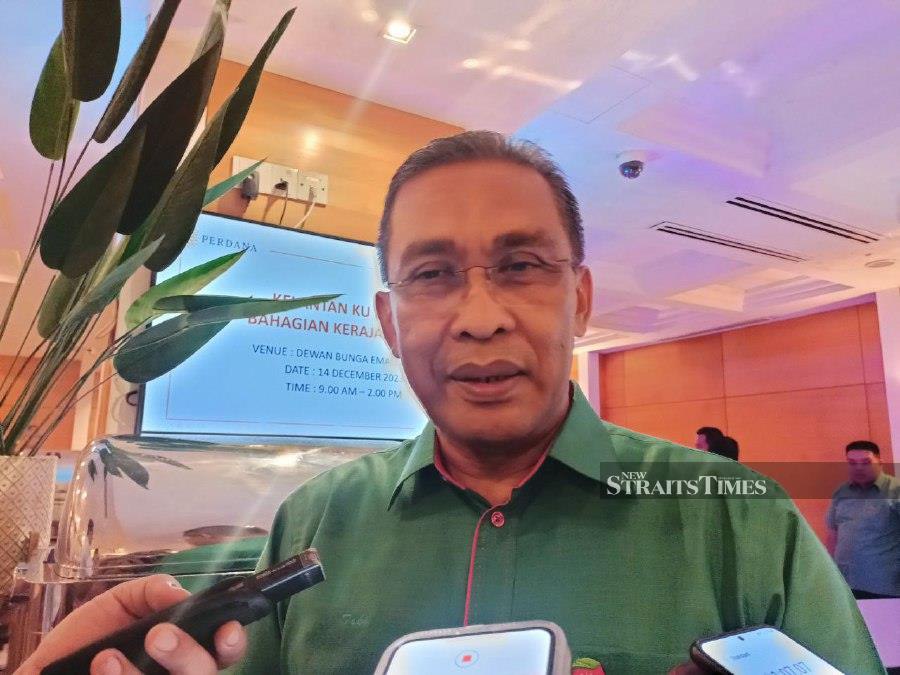Datuk Seri Takiyuddin Hassan says hopefully the new cabinet line-up will be effective.-NSTP/SITI ROHANA IDRIS