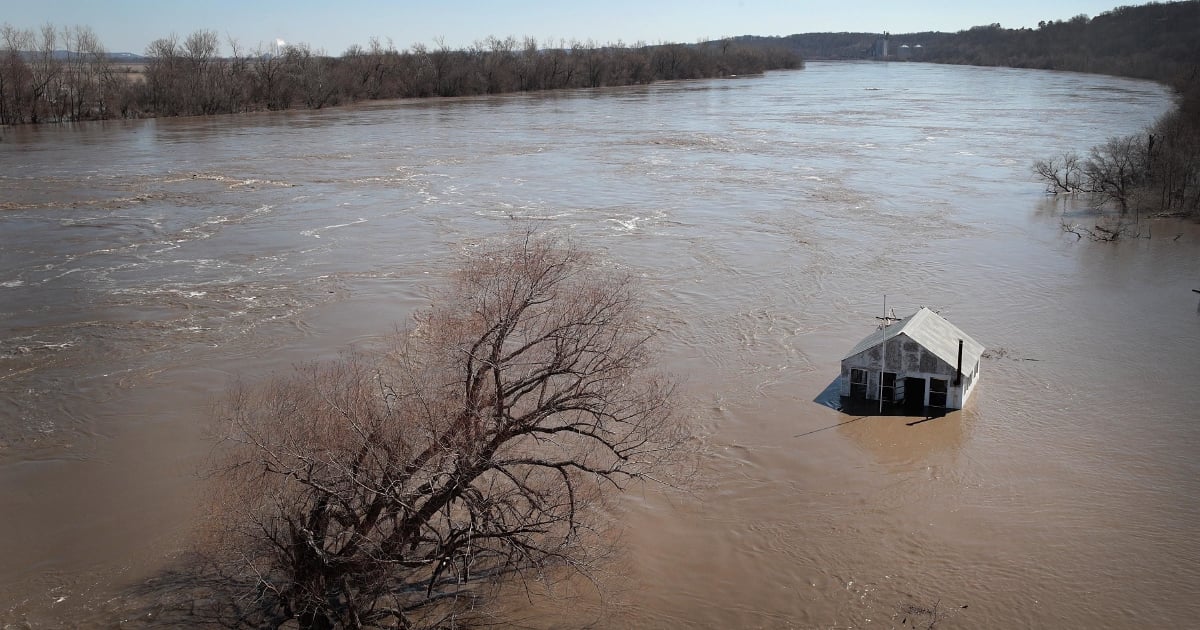 Deadly Floods Push Into Missouri, More States In Rain-soaked US Midwest ...