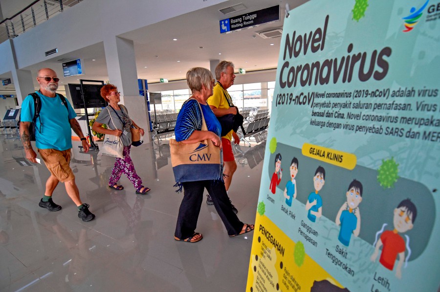 Indonesia Arrests Six Over Coronoavirus Internet Hoaxes New