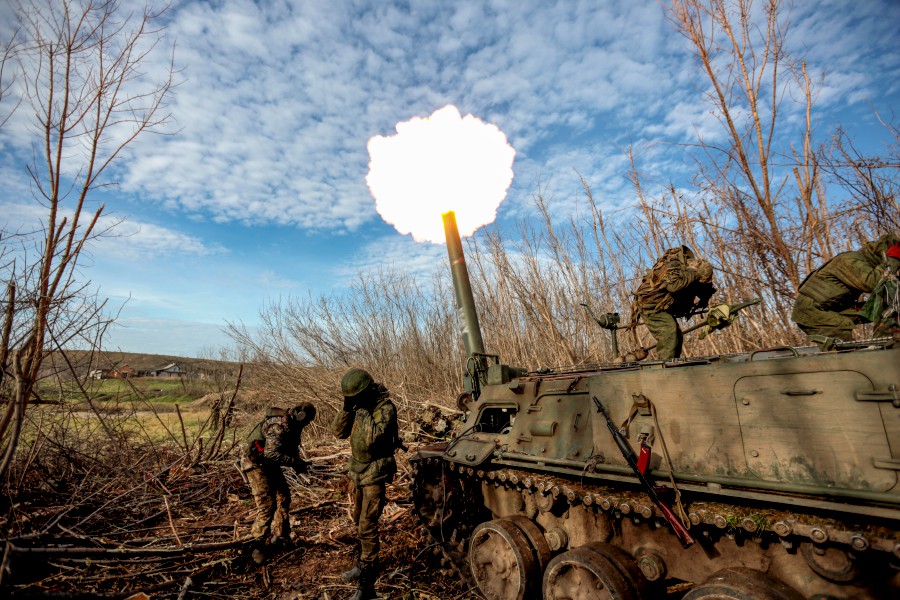  Forces of the self-proclaimed Donetsk People's Republic fire a self-propelled mortar 2S4 'Tulip' not far from Bakhmut, Donetsk region, Ukraine, December 1, 2022. - EPA PIC